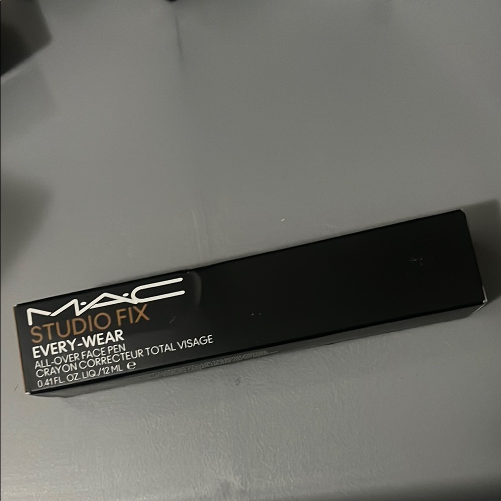 MAC Cosmetics Studio Fix Every-Wear in NC50